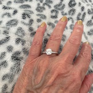 Sterling silver with Swarovski crystals ring